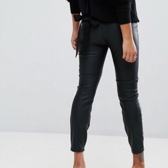 🆕 Leather Look Skinny Pants - Picture 1 of 3